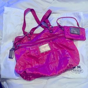 Coach purse and wristlet